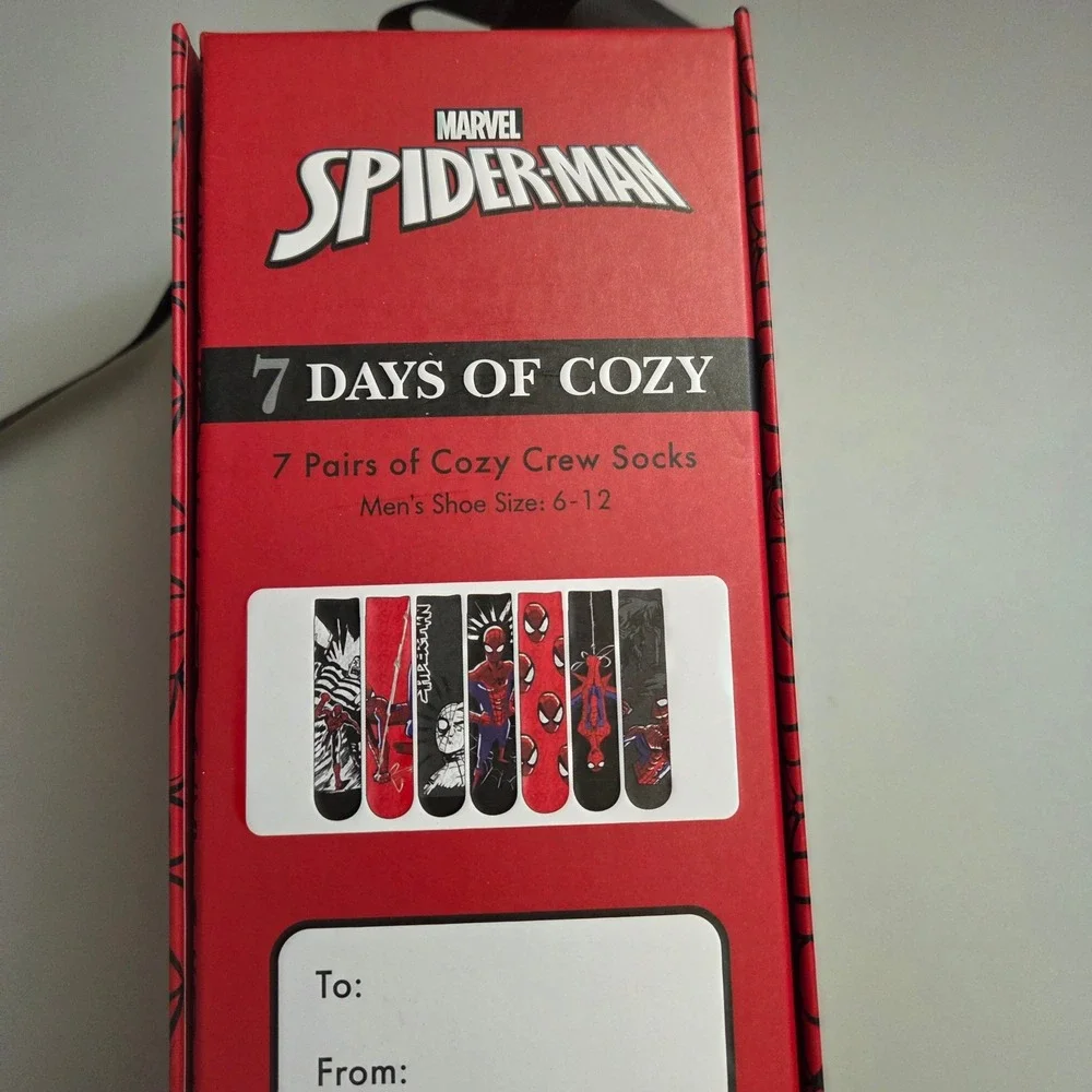 Marvel Spider-Man 7 Days of Cozy Men's Crew Socks 7 Pair Gift Set Size 6-12 NEW